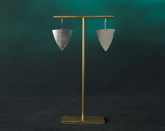 Janet, Brass t-bar earring stand 120mm tall, five variations available