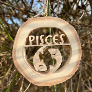 Pisces Ornament Gift, Horoscope, Zodiac Gift, Pisces Gift Ideas, Birthday Gift, Wooden Hanging Decoration, Handmade Recycled Wooden Gift