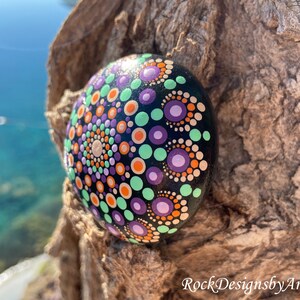 Small Painted Mandala Stone Painted Rocks Mandala Rocks Rock Art ...