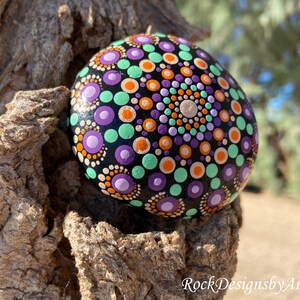 Small Painted Mandala Stone Painted Rocks Mandala Rocks Rock Art ...