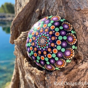 Small Painted Mandala Stone Painted Rocks Mandala Rocks Rock Art ...