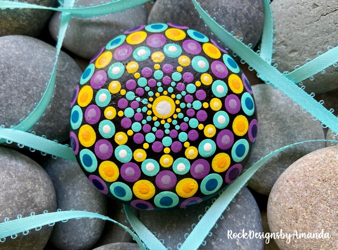 God Rocks Paperweight Mandala Stone | Painted Rocks | Paperweight | Stone Painting | Dot Art ...