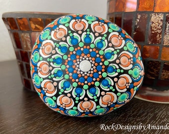Mandala Rock | Painted Rocks | Rock Art | Decorative Rocks | Dot Mandala | Dot Art | Dot Rocks | Stone Painting | Paperweight