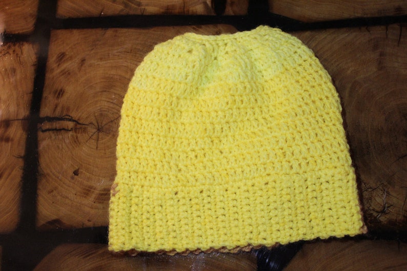 Pony tail beanie Crochet Winter Hat Bumblebee Hat Yellow Hat Messy Bun Beanie