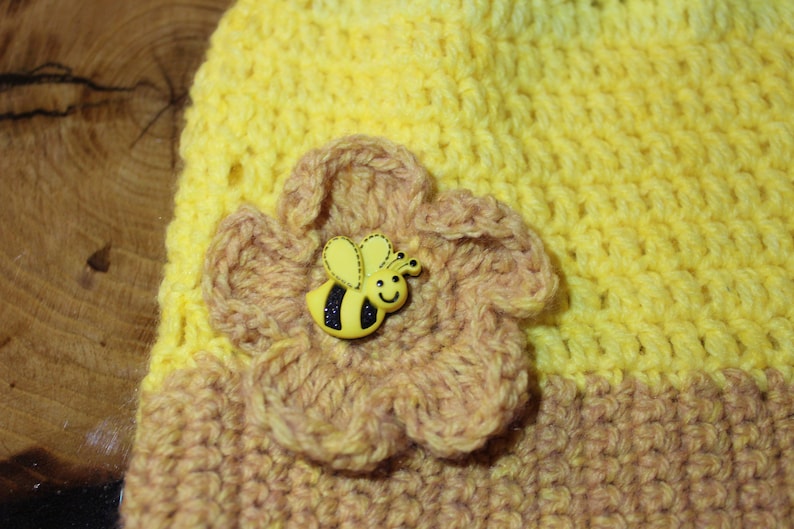 Pony tail beanie Crochet Winter Hat Bumblebee Hat Yellow Hat Messy Bun Beanie