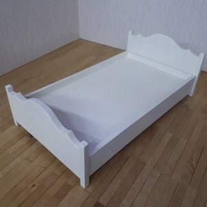 Bed for 12 inch doll / 1:6 scale bed/ modern bed