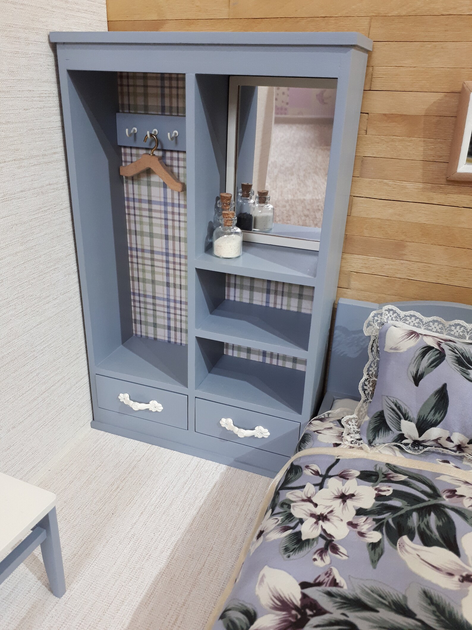 1/6 Wardrobe for 12 Inch Dolls / Wardrobe With Mirror/ Barbie Etsy