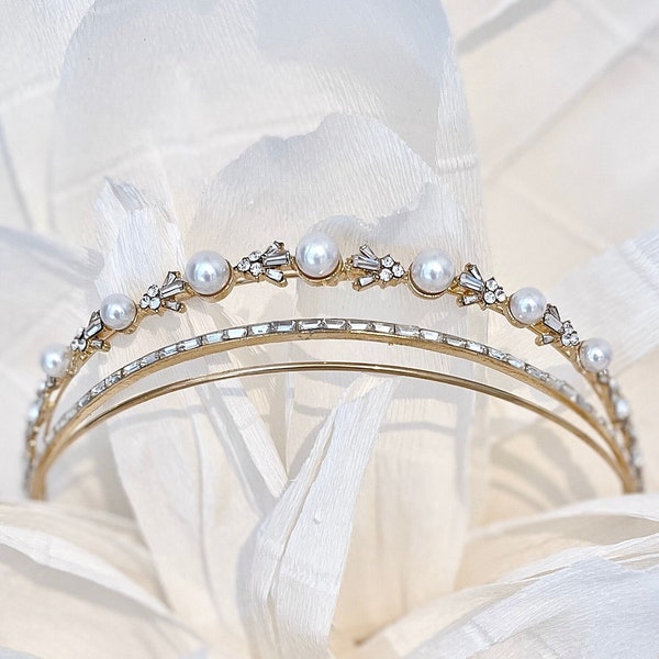 Bridgerton Tiara, Bridal Crown Small Wedding Accessories Pearl Headband, Gold Headpiece Princess DAPHNE©