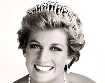 LOVER'S KNOT: Princess Diana Platinum Tiara Kate Middleton Wedding Crown Bridal Headpiece