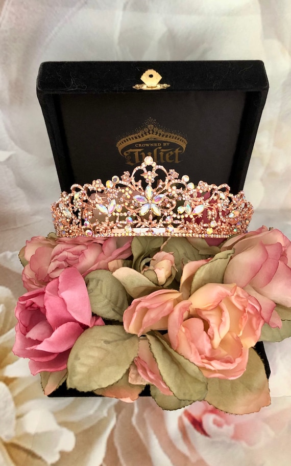 Couronne Et écharpe Reine D'Anniversaire - Tiara Avec Strass Cristal + Bande Joyeux Anniversaire - Cadeau Fête