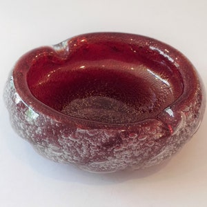 Vintage Midcentury Handblown Murano Art Glass Pulegoso Ashtray by Flavio Poli for Seguso Vetri D’Arte, ca. 1940s