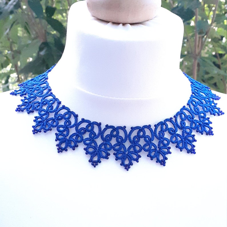 frivolity necklace and pearls