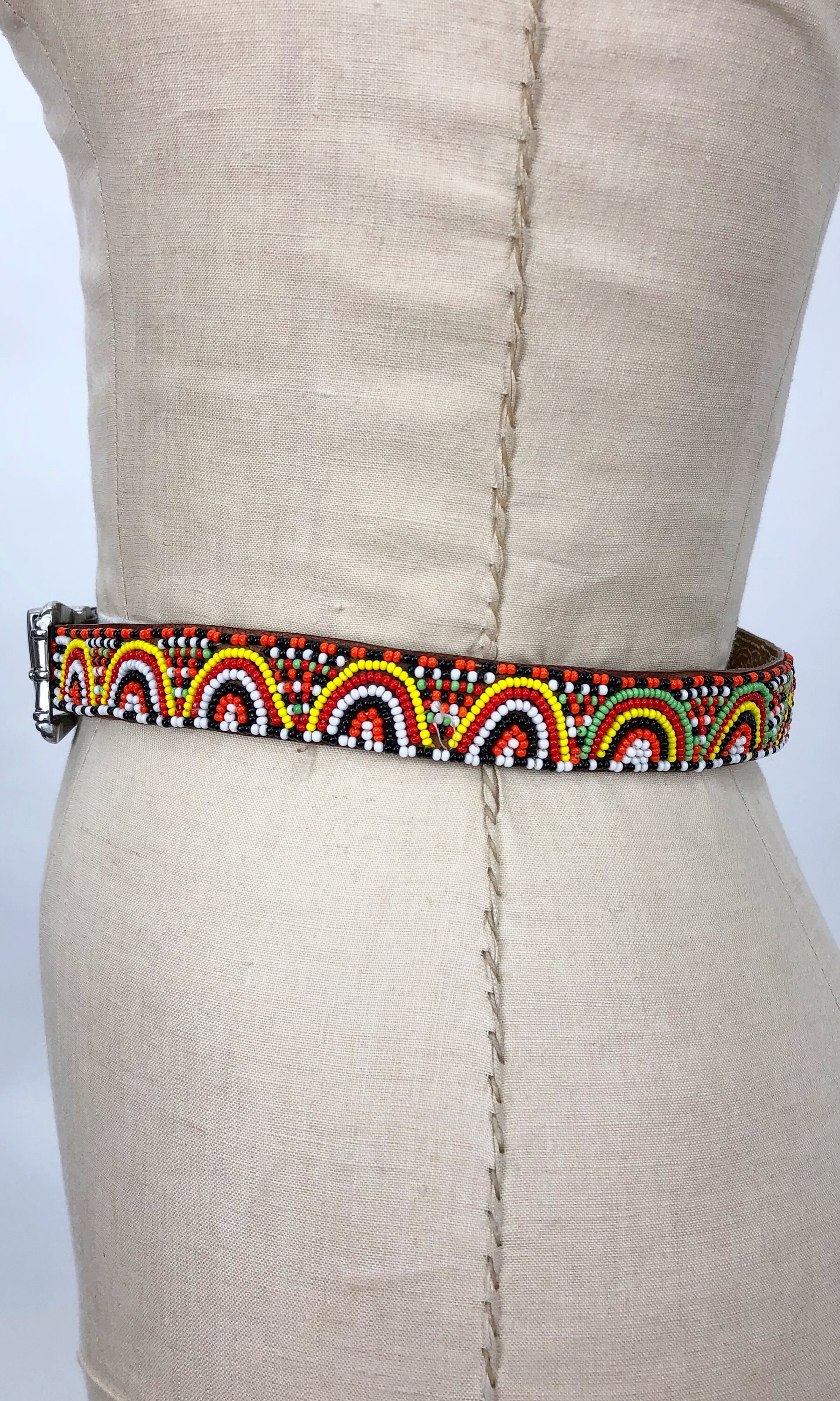 1970s Hand Beaded Leather Belt With Silver Tips, Vintage  display picture 3