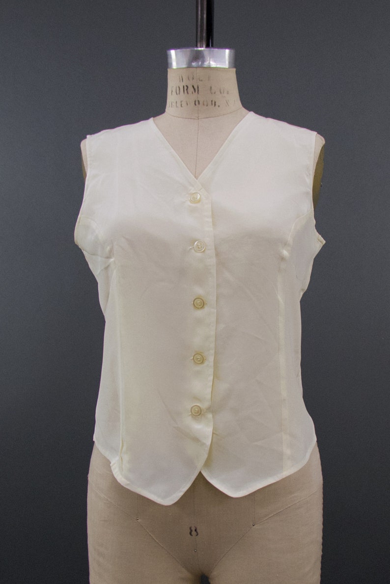 Vintage 1990s Savannah Ivory Silk Vest Top, Vintage Silk Blouse, 90s Everyday Blouse, Vintage Minimalism, Size Small image 2