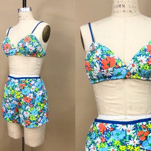 1960s Sea Waves Brand Floral Print Two Piece Swimsuit, 60s Swimwear, Vintage Two Piece, Mid Century Mod, Bust 32A, Size Small