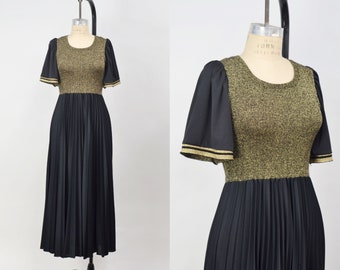 1970s Black & Gold Lurex Pleated Maxi Dress, 70s Maxi Dress, Disco Groovy, Size Small/Medium