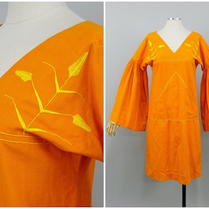 Vintage 1970s Orange Josefa Mini Dress with Bell Sleeves, 70s Embroidered Josefa Diseños, Vibrant Mexican Dress, Folk Style, Size X-Small