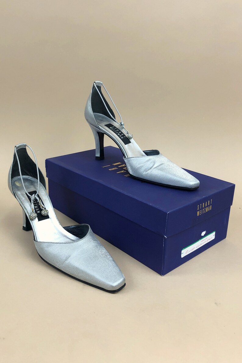 stuart weitzman silver heels