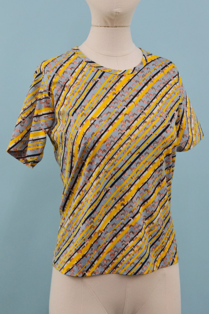 1970s Yellow & Gray Polyester Shirt, Vintage Geometric Design, Bohemian Hippie, Size Sm/Med zdjęcie 4