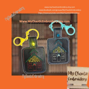 4x4 Schoolhouse KF keyfob key fob Digital machine embroidery