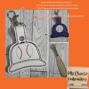 4x4 Baseballkappe (2 Arten) und Baseballschläger Taschenanhänger KF Keyfob Schlüsselanhänger Digitale Maschinenstickerei