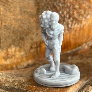 dnd Pirate Drowned Undead Sailor Crewman Crew Shipmate 28mm Resin Miniature | Wargaming PRG Games | Dungeons and Dragons |  Pathfinder