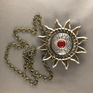 dnd Holy Symbol of Ravenkind Amulet Emblem Necklace NO CHAIN Curse of Strahd Prop Ravenloft High Priest Barovia DM Gift Dungeons and Dragons