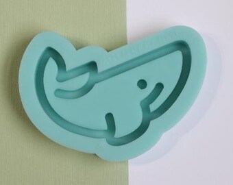 Whale Shaker Silicone Mold - 2 x 2.7 in Epoxy DIY Shaker Resin