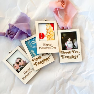 Cadre photo instantané en bois, porte-cartes cadeau ornemental, porte-cartes cadeau suspendu, cadre photo souvenir, ornement cadeau pour papa