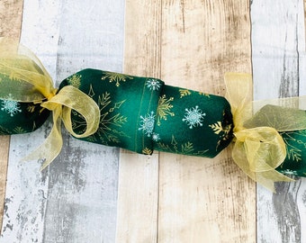 Deluxe Limited Edition Reusable Christmas Crackers, Reusable, Pullable, Eco friendly Christmas, Zero Waste, refillable