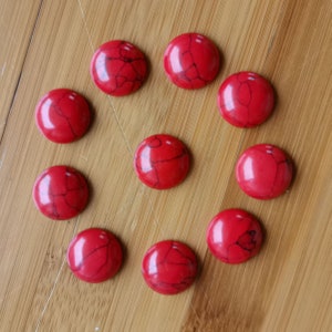 10 peças de cabochão sintético vermelho turquesa redondo com pedras preciosas com parte traseira plana CAB 4 mm 6 mm 8 mm 10 mm 12 mm 14 mm 16 mm 18 mm 20 mm 25 mm