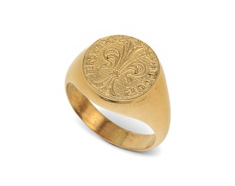 Unisex ring Chevaglier Fiorino Florentine coin lucky charm in 18kt Gold plated 925 Silver