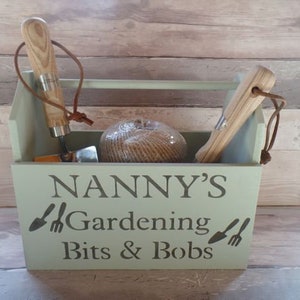 Personalised wooden gardening box,grandad gift,nanny gift,gardening present,love gardening,gardening tools holder,wood crate,gardening gift image 2