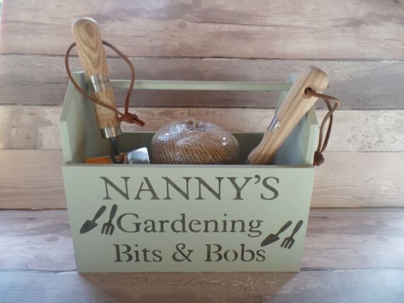 Personalised wooden gardening box,grandad gift,nanny gift,gardening present,love gardening,gardening tools holder,wood crate,gardening gift image 2