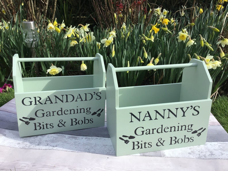 Personalised wooden gardening box,grandad gift,nanny gift,gardening present,love gardening,gardening tools holder,wood crate,gardening gift image 4