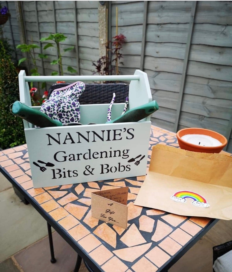 Personalised wooden gardening box,grandad gift,nanny gift,gardening present,love gardening,gardening tools holder,wood crate,gardening gift image 8