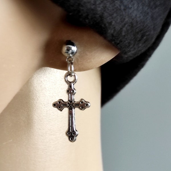 Single cross stud, Men cross earring, men cross stud, silver cross gift, men silver cross, men cross gift, cross earring, boyfriend gift