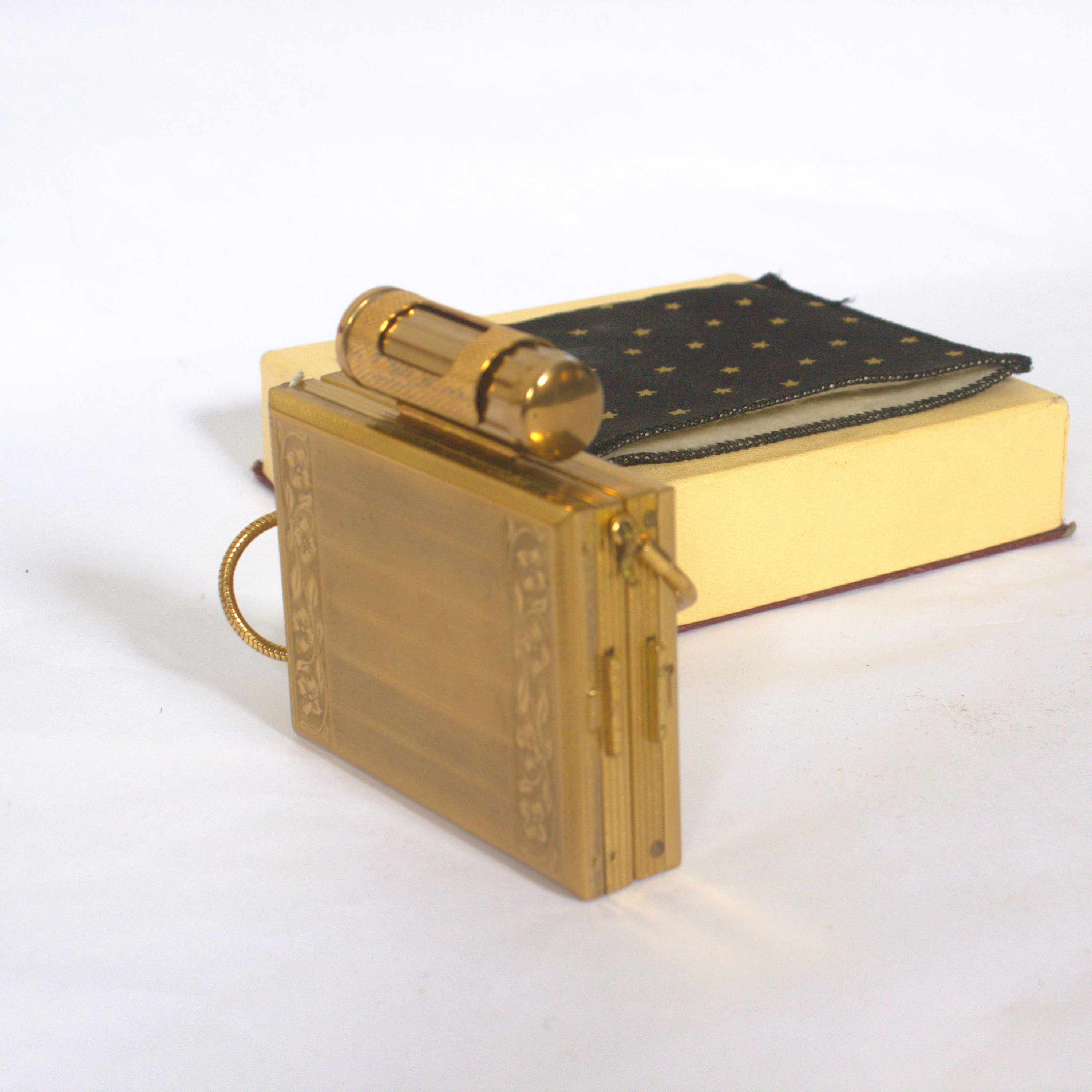 スニーカー-☆Vintage sigarette holder / 煙草入れ