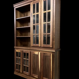 CUSTOM 'Nevada' Hutch