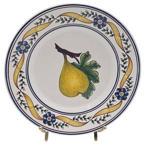 Estrela de Conimbriga Pear Plate Portugal – 8.25” Wall or Table Décor – Williams Sonoma Collection #4 – Hand Painted Ceramic