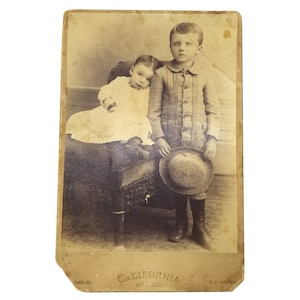 CDV アンティーク エステート フォト 男の子と幼児の女の子、麦わら帽子の写真、カルテ デ ビジット キャビネット