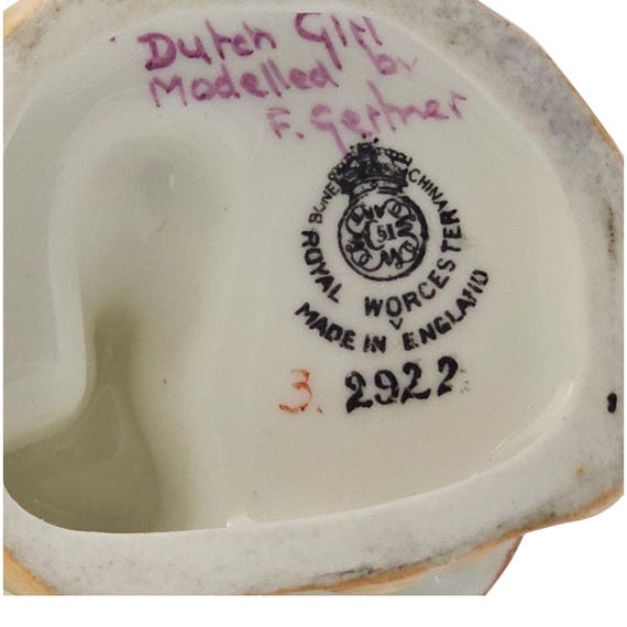 Vintage Royal Worcester Porcelain Figurine: Dutch Girl with Tulips