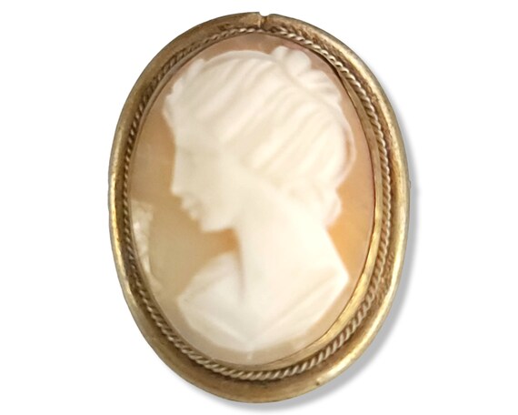 Left facing cameo brooch hotsell