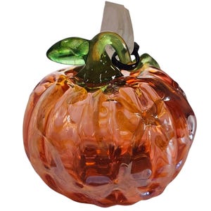 Treg Silkwood サイン入り手吹きピーチガラスパンプキン、3インチ 虹色