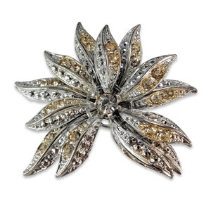Vintage Flower Shape Rhinestone Pin/Brooch, Sparkle Floral Brooch, Women Jewelry