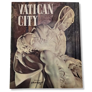 The Vatican City Magazine By Loretta Santini, Christian Travel Book Guide, 1980 Vatican Book