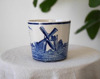 Vintage Blue White Delft Style Windmill Planter Pot, Dutch Landscape Ceramic Cachepot, Blue Willow Style Home Decor
