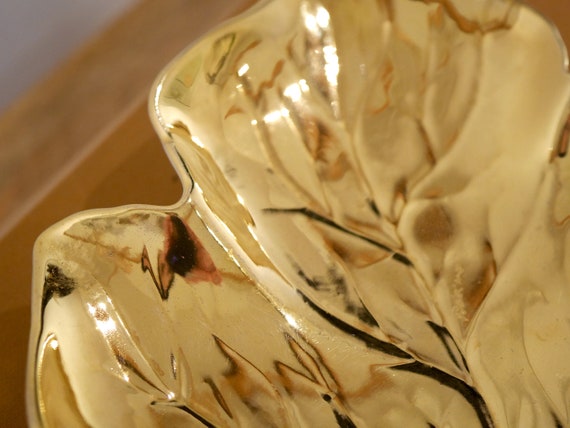 Vintage Royal Winton Golden Age Leaf Shaped Shall… - image 3