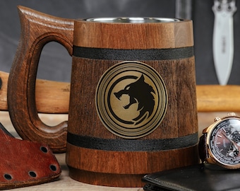 Witcher Medallion Wooden Mug, White Wolf Engraved Tankard, Beer Handcrafted Stein, Gamer Birthday Gifts, Men Gift Idea, Fathers Day gift