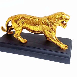 Tiger on base for home decor sculpture/figurine